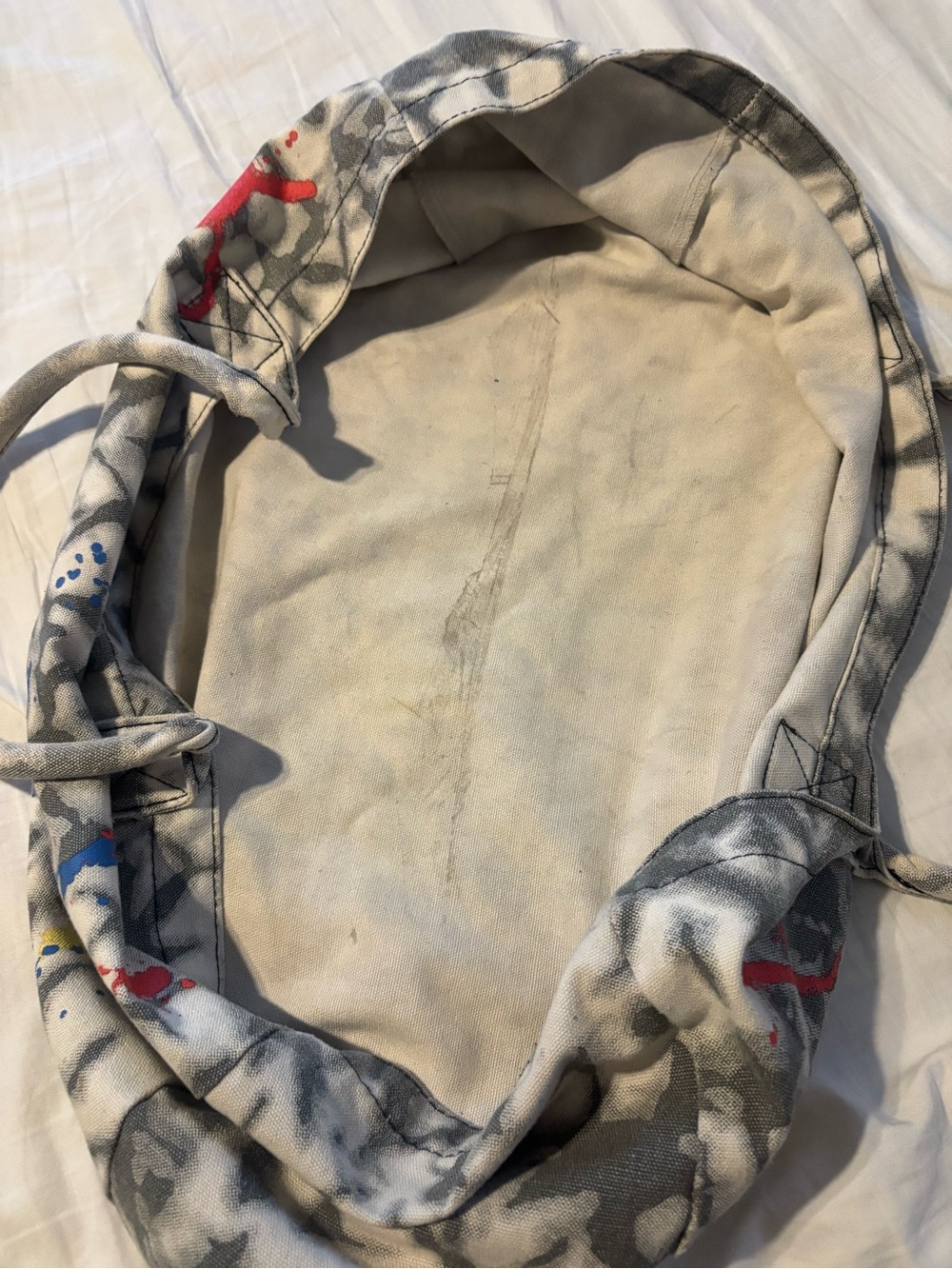 ALO Yoga Gray Tie-Dye Tote with Multicolor Paint Splatter used Preowned - Picture 7 of 8
